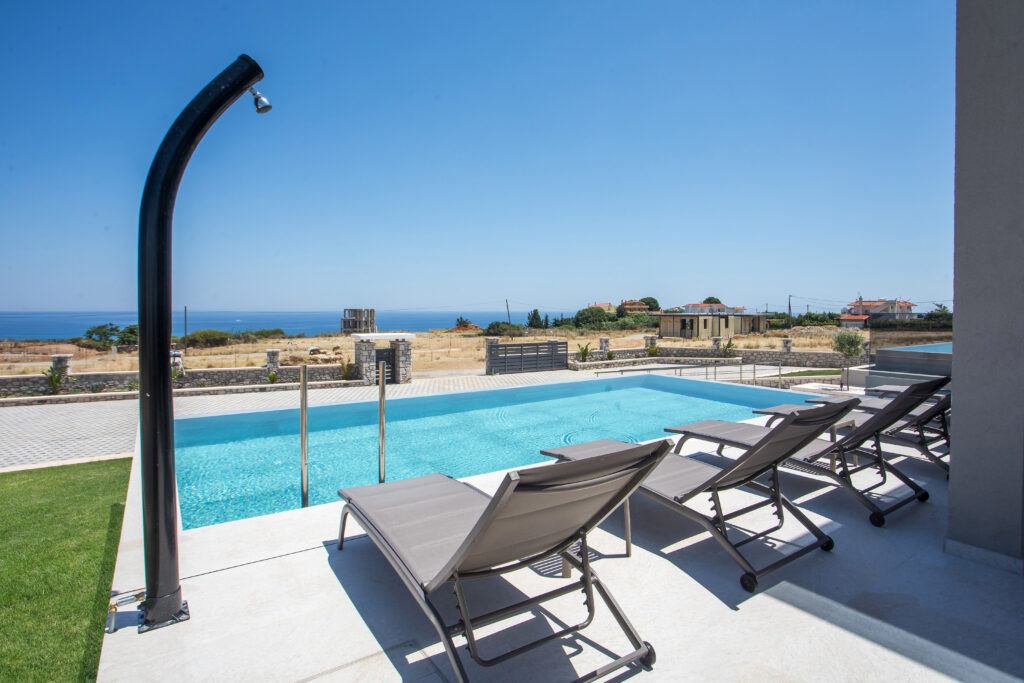 Blue Sunrise Luxury Villa 1